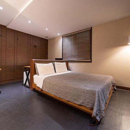 Hotel Ignis Oncheonjang Busan Exteriör bild
