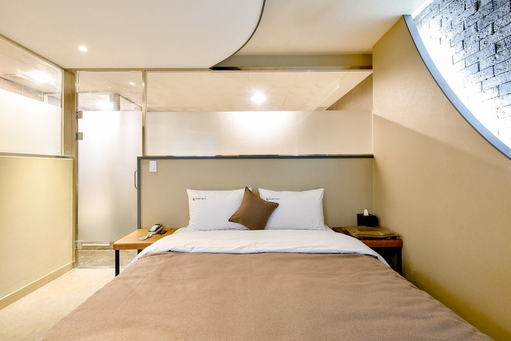 Hotel Ignis Oncheonjang Busan Exteriör bild