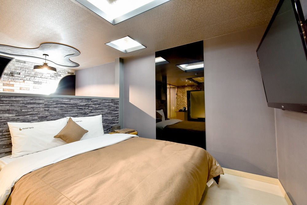 Hotel Ignis Oncheonjang Busan Exteriör bild