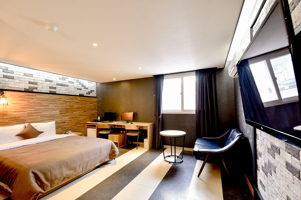 Hotel Ignis Oncheonjang Busan Exteriör bild