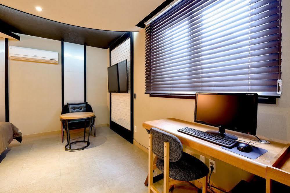 Hotel Ignis Oncheonjang Busan Exteriör bild